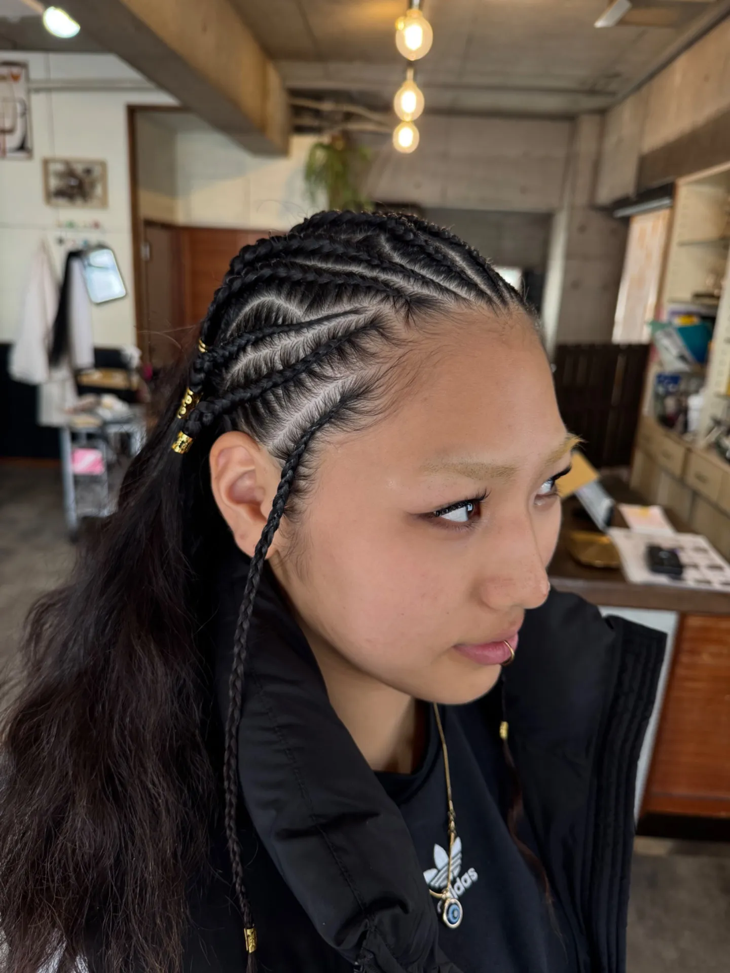 ハーフヘッドコーンロウ