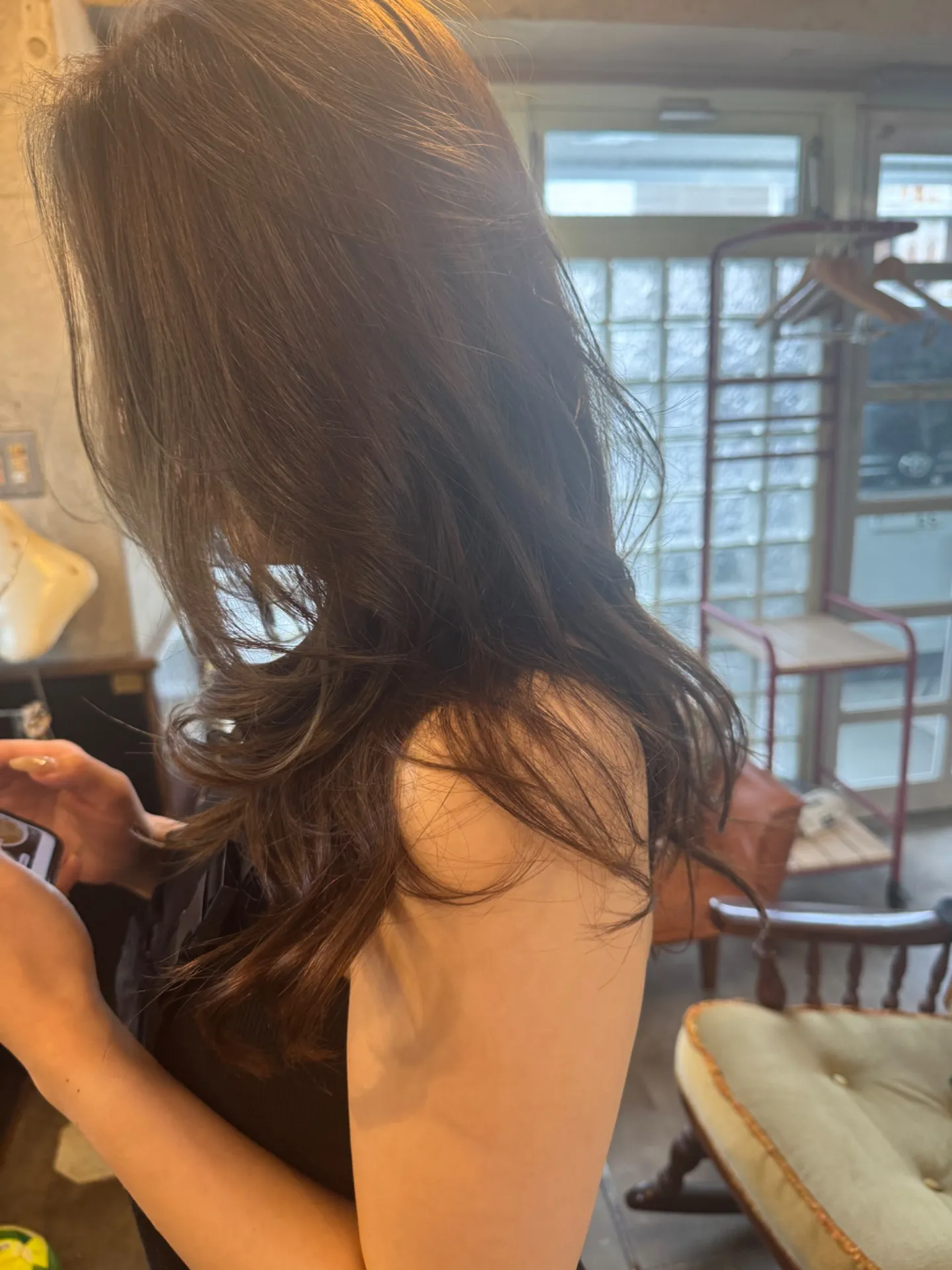 オリーブブラウン